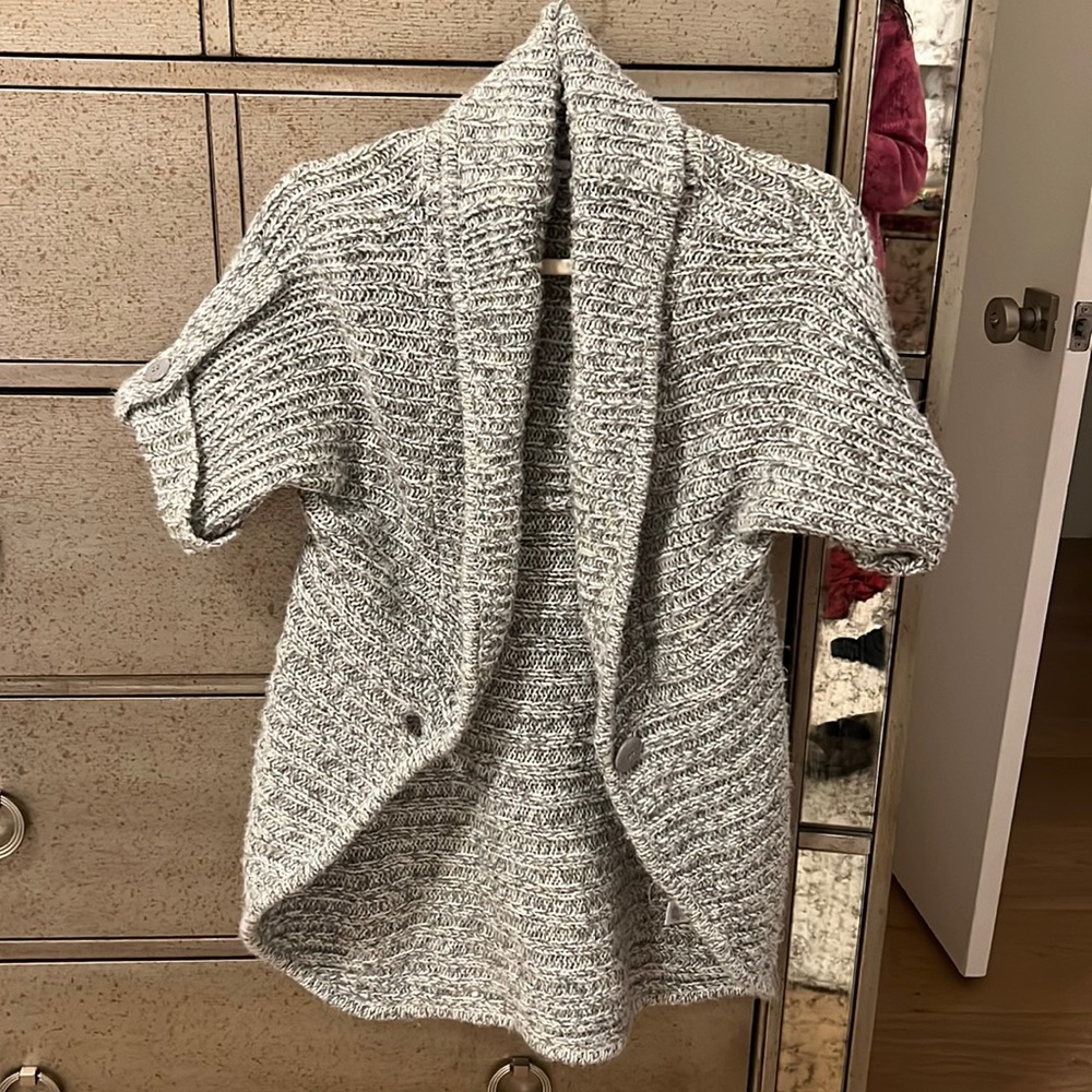Short Sleeve Gray Cardigan